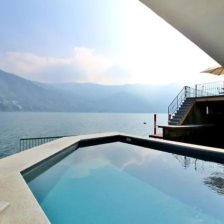 Sleeps 8 Pool Air Con Laglio