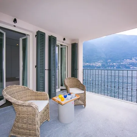 Sleeps 8 Pool Air Con Villa